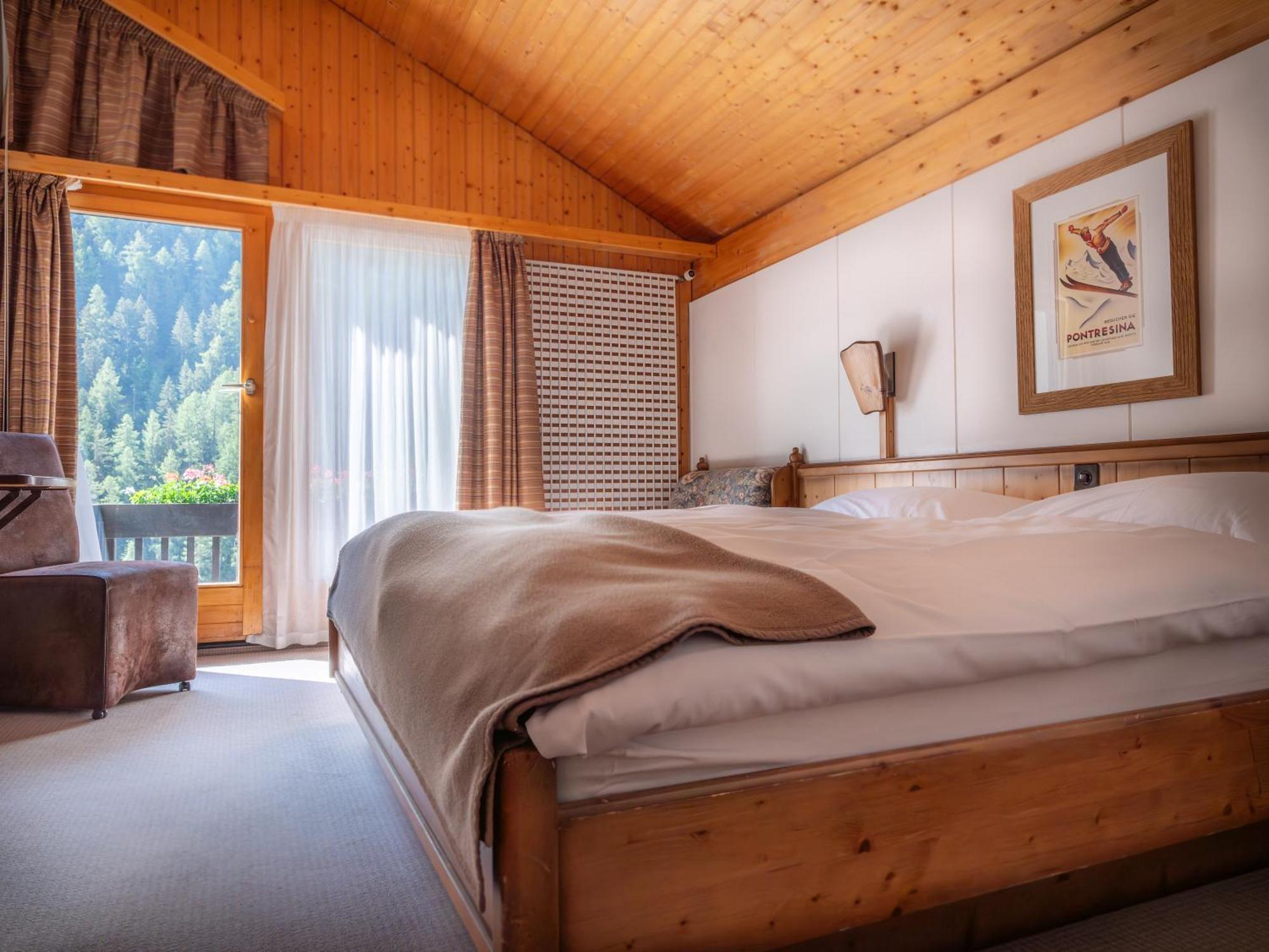 Hotel Cristal - Swiss Riders Lodge Grimentz Exterior photo